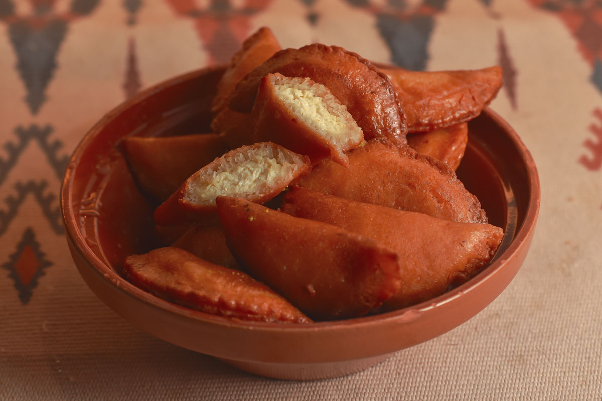 Qatayef-Qashta---قطايف-قشطة Blank Image